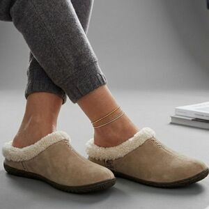 Sorel Nakiska Tan Suede Slippers - Size 7